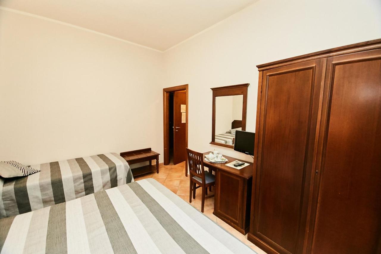 Hotel Vulci Montalto di Castro Exterior photo